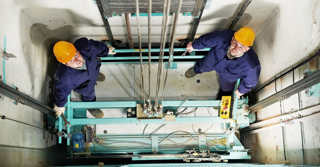 The Differences Between Hydraulic and Traction Elevators
